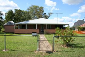 KKs @ Bankfoot House | Glass House Mountains | Queensland | Australia